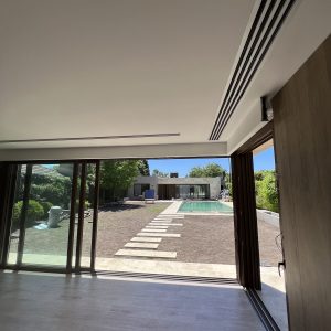 Sistema VRV y difusores lineales - Canning, Country Los Rosales